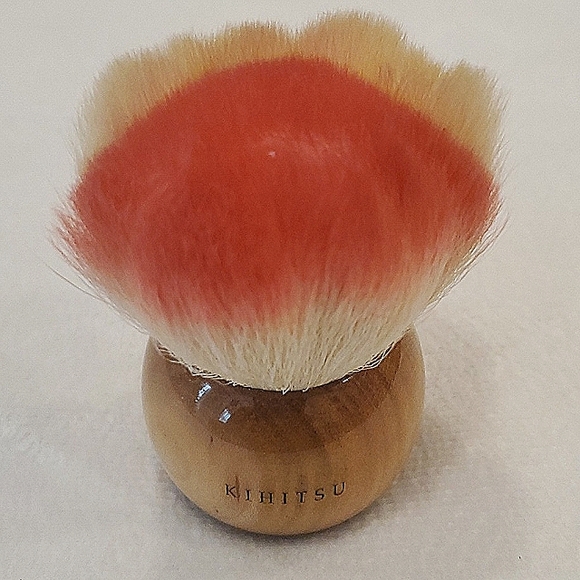 Kihitsu Cat Paw kabuki brush - Picture 1 of 3